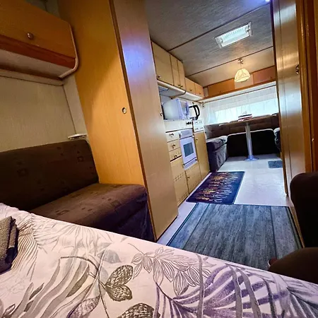 Narva Caravan Parking *