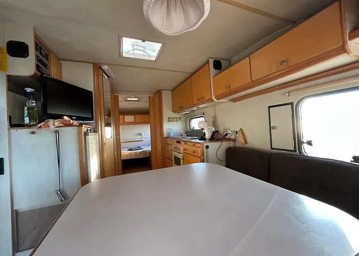 Narva Caravan Parking *